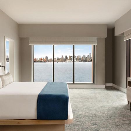 Seaside Hotel Северный Ванкувер Экстерьер фото