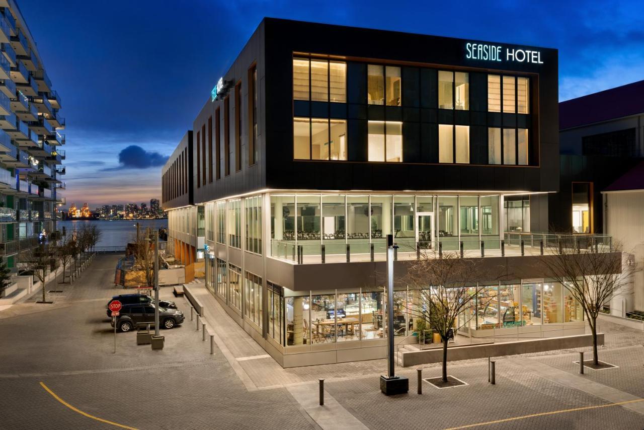 Seaside Hotel Северный Ванкувер Экстерьер фото